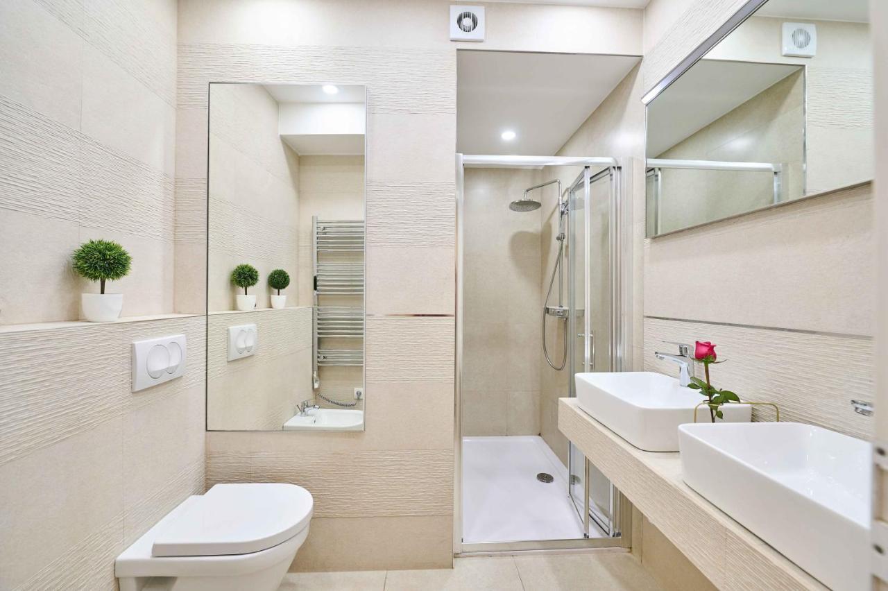 Best Location Rooms สปลิท ภายนอก รูปภาพ